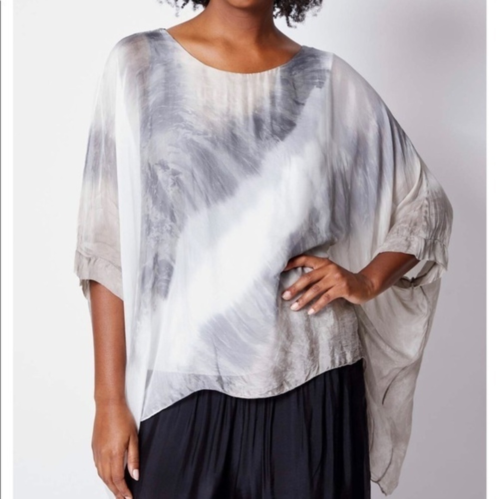 Italian Silk baby blue and gray blouse Tie-Dye flouncy Top